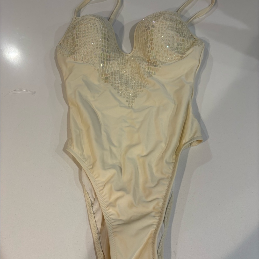 Chic Cream Women's One-Piece Swimsuit